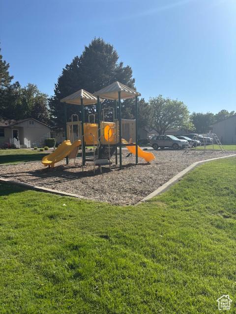 8 W Rio Grande Pl, West Jordan, UT 84088 - community jungle gym with a yard