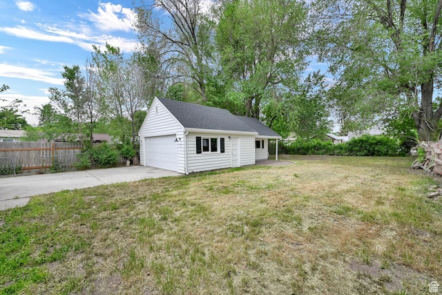 view of detached garage