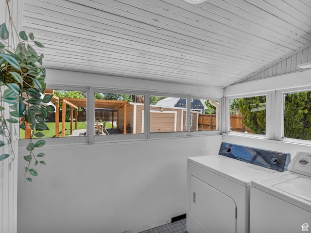 2829 S 900 E, Millcreek, UT 84106 - laundry area with independent washer and dryer and plenty of natural light
