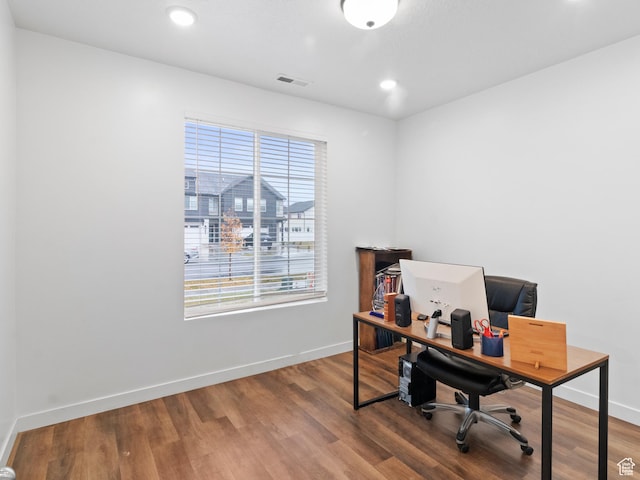 826 W 700 S, American Fork, UT 84003 - office area featuring wood finished floors, baseboards, and recessed lighting