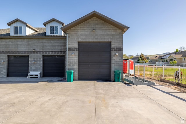 2859 W Country Classic Dr, Bluffdale, UT 84065 - garage featuring fence and driveway