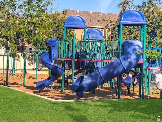 920 W Stonehaven Dr, North Salt Lake, UT 84054 - community play area featuring a lawn