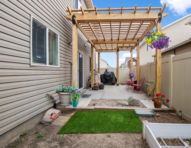 920 W Stonehaven Dr, North Salt Lake, UT 84054 - fenced backyard featuring a patio