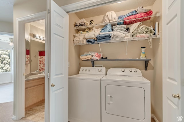 1524 W Napa Ave S, Bluffdale, UT 84065 - clothes washing area featuring washer and clothes dryer and a ceiling fan