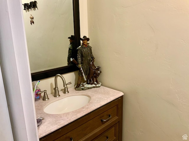 111 W 570 N, Richfield, UT 84701 - bathroom with vanity
