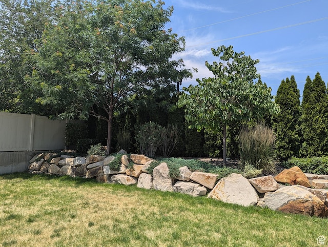 3312 W Country Bluff Rd Unit 5, South Jordan, UT 84095 - view of yard