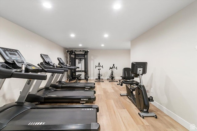 930 N 90 W, Santaquin, UT 84655 - exercise room featuring wood finished floors, baseboards, and recessed lighting