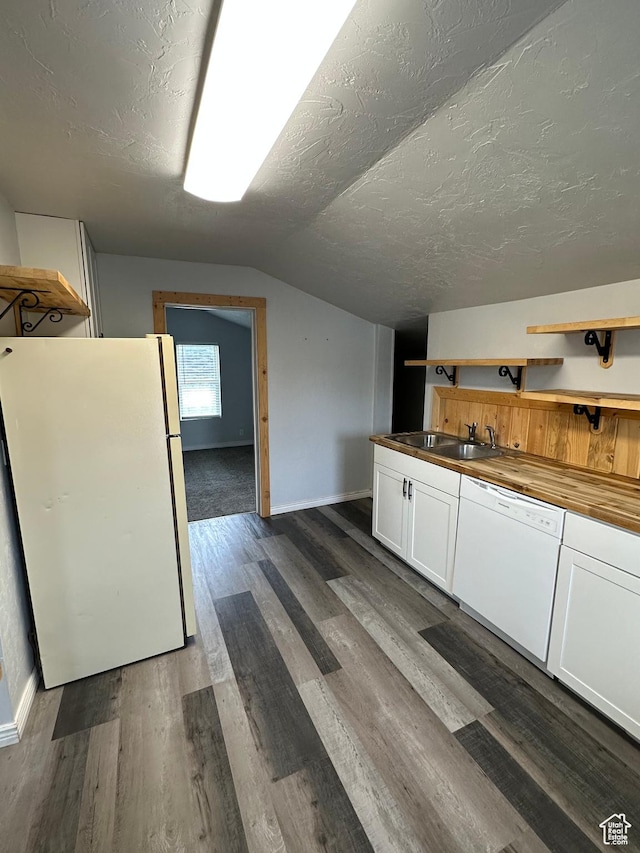 733 Clay St, Montpelier, ID 83254 - kitchen featuring white appliances, a sink, open shelves, white cabinetry, and lofted ceiling
