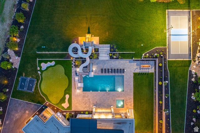 bird's eye view