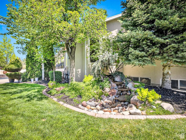 10868 S Prescott Dr E, Sandy, UT 84092 - view of grassy yard