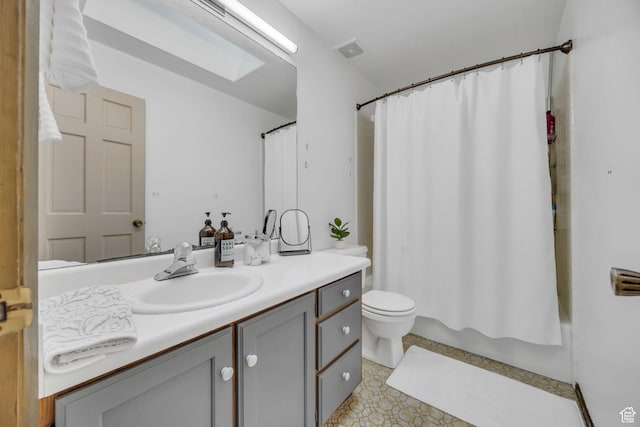 3270 E Danish Hills Cir, Salt Lake City, UT 84121 - full bath with vanity, toilet, and shower / tub combo with curtain