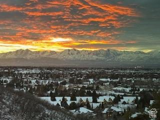 3270 E Danish Hills Cir, Salt Lake City, UT 84121 - view of mountain backdrop