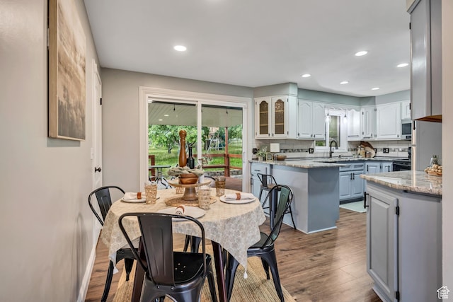 476 E 3050 N, North Ogden, UT 84414 - dining room featuring wood finished floors and recessed lighting