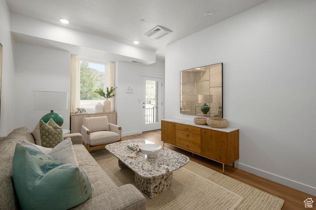 316 W Azure Sky Ln Unit 3-09, Salt Lake City, UT 84103 - living area featuring light wood-type flooring, baseboards, and recessed lighting