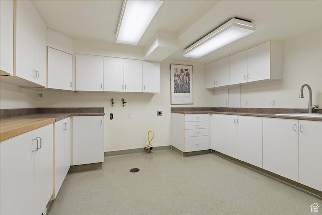34 S Haxton Pl, Salt Lake City, UT 84102 - laundry area with cabinet space, washer hookup, baseboards, and hookup for an electric dryer