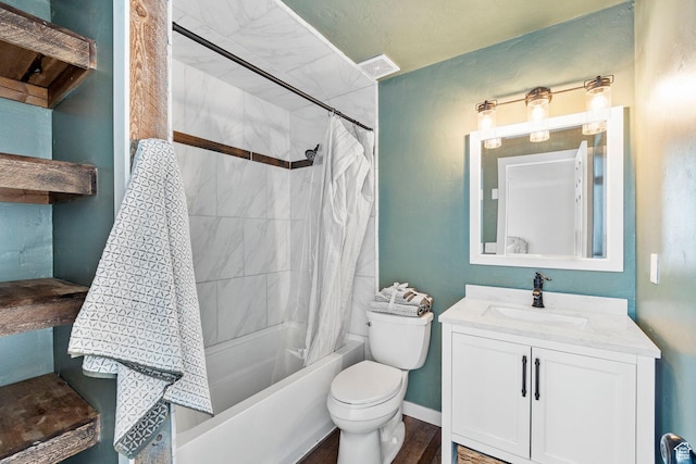 13956 S Wild Colt Cir, Herriman, UT 84096 - bathroom with shower / bathtub combination with curtain, toilet, vanity, and wood finished floors