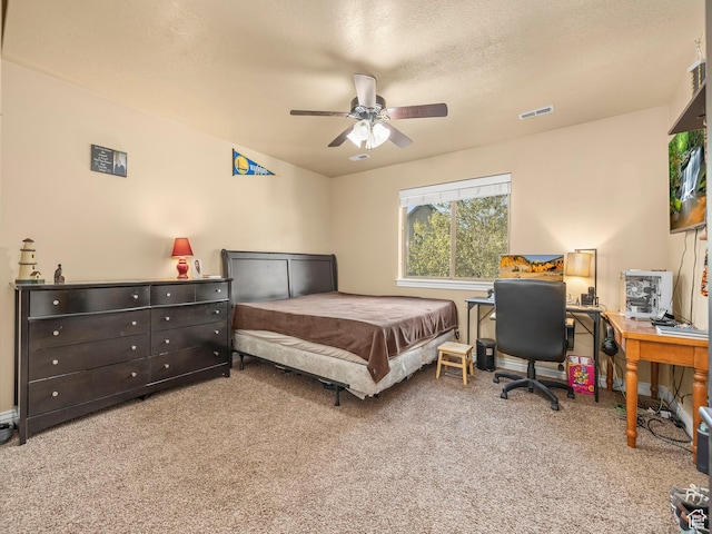 bedroom featuring carpet flooring and ceiling fan