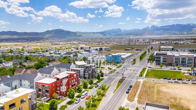 5059 W Daybreak Pkwy, South Jordan, UT 84009 - bird's eye view of mountains