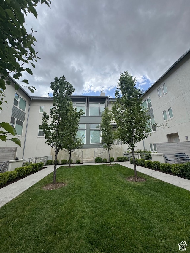 view of building exterior