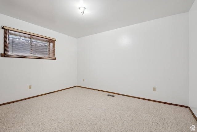 2268 W 5300 S, Roy, UT 84067 - unfurnished room with baseboards and carpet floors