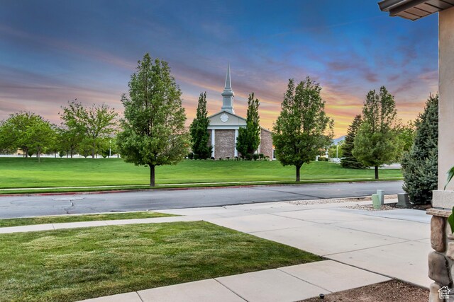 5414 W Island Creek Dr S, West Jordan, UT 84081 - view of green lawn