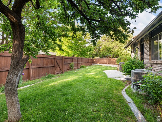 450 W Chokecherry Cir, Orem, UT 84058 - view of yard with central AC