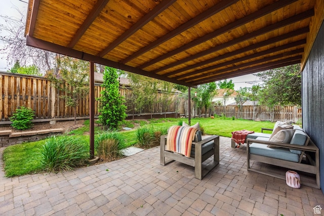 view of patio featuring outdoor lounge area