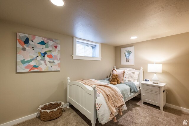 bedroom featuring carpet, baseboards, and recessed lighting