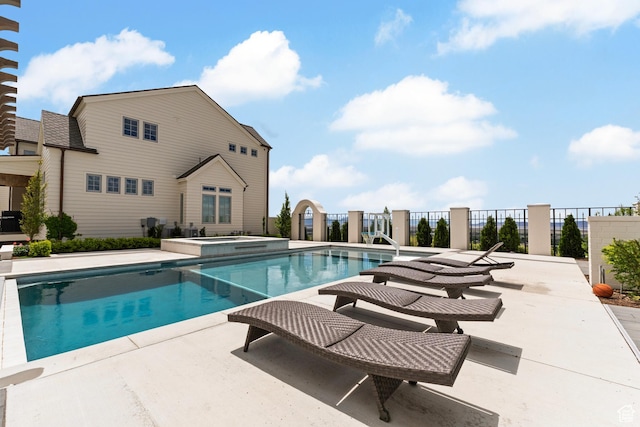 1565 N Overolook Ct, Farmington, UT 84025 - view of swimming pool with an in-ground hot tub, a patio, and fence