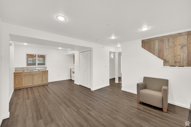 4242 S 6530 W, West Valley City, UT 84128 - unfurnished room with dark wood finished floors, baseboards, and recessed lighting