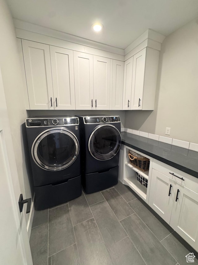 9351 E Acorn Cir Unit 921, Heber City, UT 84032 - washroom featuring washing machine and clothes dryer, cabinet space, and recessed lighting