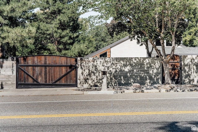 gate with fence