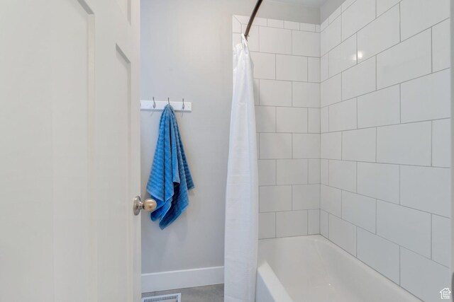 3106 N Eagle Way, Lehi, UT 84043 - bathroom with baseboards and shower / bath combo