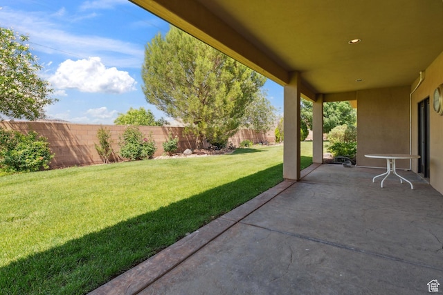 417 E Stonehedge Cir, Washington, UT 84780 - view of yard featuring a patio