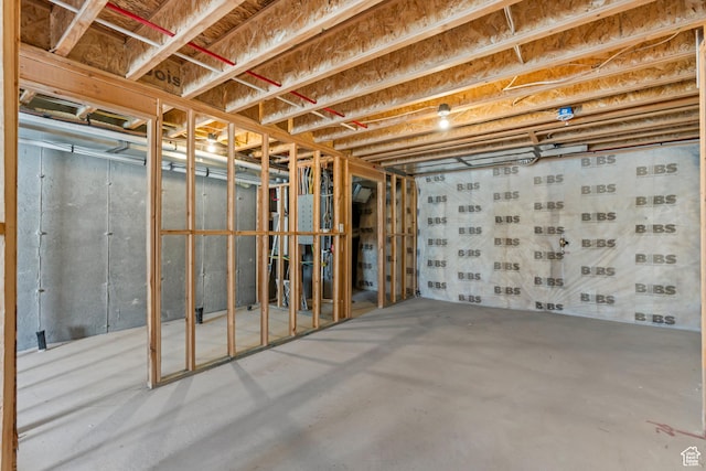 view of unfinished basement