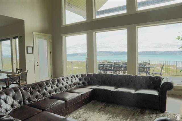 68 Hawksbeard Cir, Fish Haven, ID 83287 - living area featuring a high ceiling and a water view