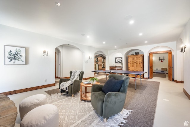 2000 W Red Hawk Trl, Park City, UT 84098 - game room featuring arched walkways, recessed lighting, and baseboards