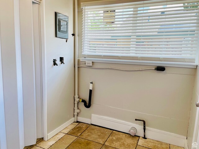 936 E Atkin Ave, Salt Lake City, UT 84106 - washroom featuring baseboards