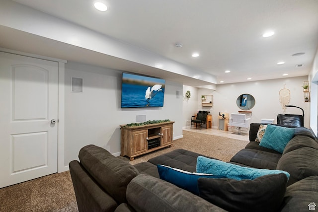 living room with carpet flooring, recessed lighting, and baseboards