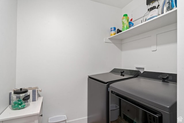 968 W 960 N Unit T3, Tremonton, UT 84337 - laundry area featuring washer and dryer