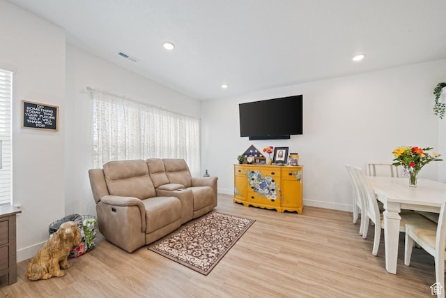 968 W 960 N Unit T3, Tremonton, UT 84337 - living room with light wood-style flooring, baseboards, and recessed lighting
