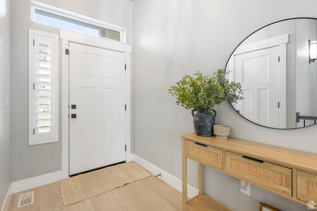 541 W 1960 N, Tooele, UT 84074 - foyer featuring baseboards