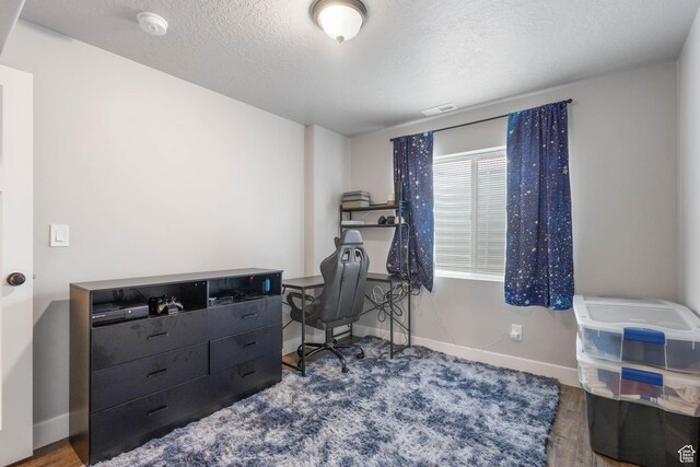 541 W 1960 N, Tooele, UT 84074 - office featuring baseboards and a textured ceiling