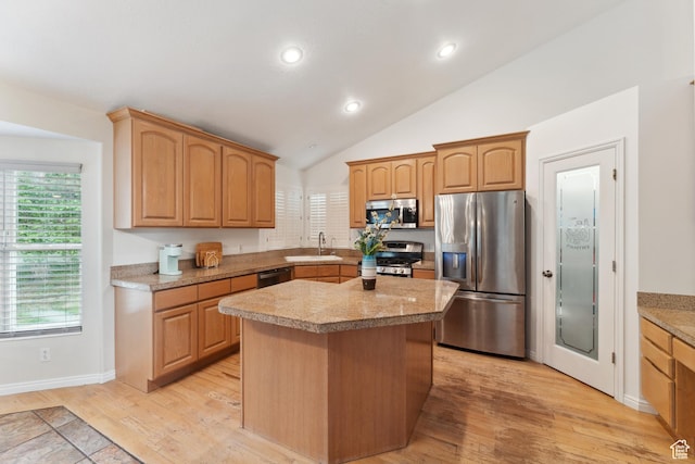 4948 S 1150 E, Ogden, UT 84403 - kitchen with appliances with stainless steel finishes, a sink, light wood finished floors, lofted ceiling, and recessed lighting
