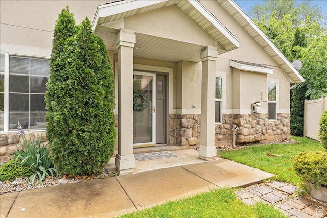 59 W 600 N, Farmington, UT 84025 - property entrance featuring stone siding and stucco siding
