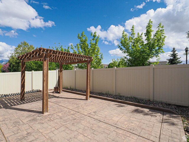 3263 W Blue Moon Ln, South Jordan, UT 84095 - view of patio / terrace with a pergola and a fenced backyard