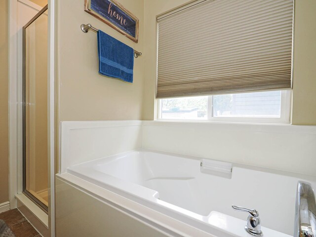 3263 W Blue Moon Ln, South Jordan, UT 84095 - full bath featuring a stall shower and a garden tub