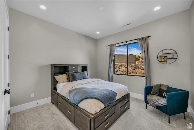 1003 N Grand Heights Dr, St George, UT 84770 - bedroom with light colored carpet, baseboards, and recessed lighting