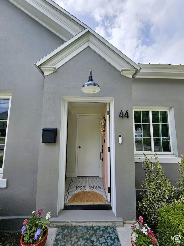 44 S 700 E, Provo, UT 84606 - property entrance featuring stucco siding