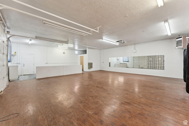garage with washer / dryer